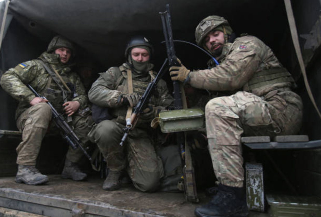 The Ukraine War and the Paradox of Central and Eastern European Security  